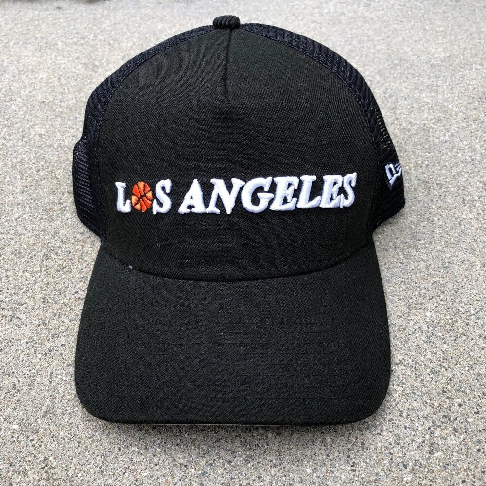 NEW ERA Los Angeles Lakers Trucker Hat One Size NBA Basketball Cap 59Fifty Black